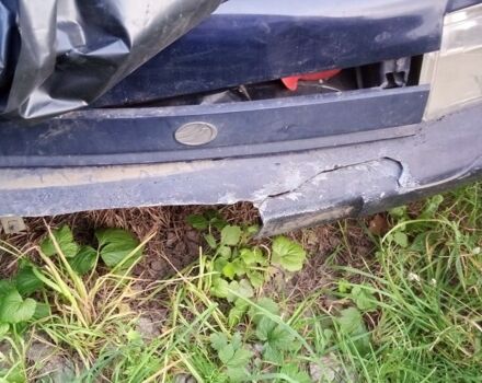 Синий ЗАЗ 1103 Славута, объемом двигателя 0 л и пробегом 79 тыс. км за 800 $, фото 2 на Automoto.ua