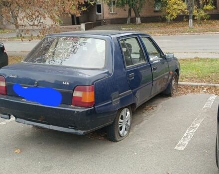 Синій ЗАЗ 1103 Славута, об'ємом двигуна 1.2 л та пробігом 300 тис. км за 600 $, фото 2 на Automoto.ua