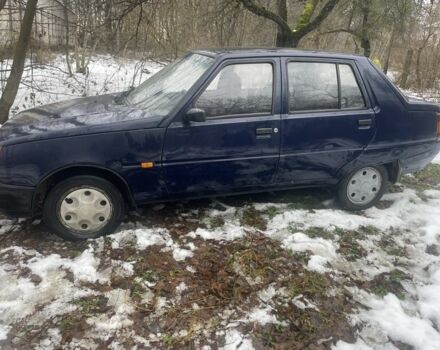 Синій ЗАЗ 1103 Славута, об'ємом двигуна 1.1 л та пробігом 130 тис. км за 750 $, фото 3 на Automoto.ua