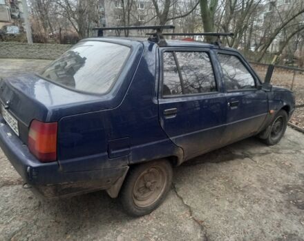 Синий ЗАЗ 1103 Славута, объемом двигателя 1.1 л и пробегом 170 тыс. км за 550 $, фото 5 на Automoto.ua