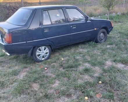 Синий ЗАЗ 1103 Славута, объемом двигателя 1.2 л и пробегом 142 тыс. км за 1000 $, фото 1 на Automoto.ua