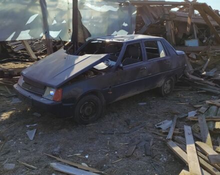 Синий ЗАЗ 1103 Славута, объемом двигателя 0 л и пробегом 140 тыс. км за 360 $, фото 3 на Automoto.ua