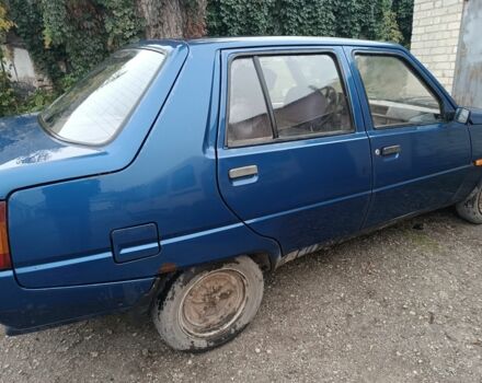 Синій ЗАЗ 1103 Славута, об'ємом двигуна 1.3 л та пробігом 200 тис. км за 500 $, фото 4 на Automoto.ua