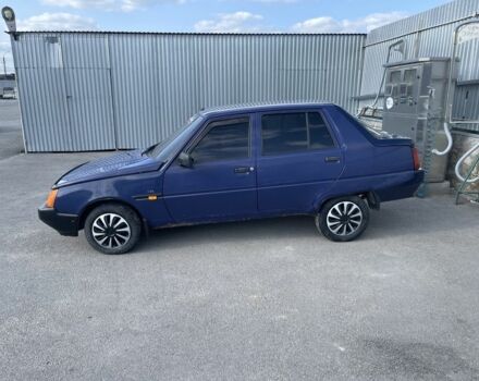 Синий ЗАЗ 1103 Славута, объемом двигателя 1.2 л и пробегом 25 тыс. км за 1100 $, фото 3 на Automoto.ua