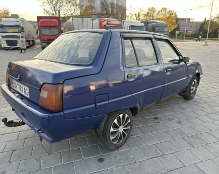 ЗАЗ 1103 Славута 2003 в Черкассах на Automoto.ua Синий ЗАЗ 1103 Славута, объемом двигателя 1.2 л и пробегом 123 тыс. км за 559 $, фото 1 на Automoto.ua