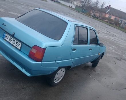 Синий ЗАЗ 1103 Славута, объемом двигателя 1.2 л и пробегом 100 тыс. км за 850 $, фото 1 на Automoto.ua