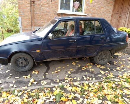 Синий ЗАЗ 1103 Славута, объемом двигателя 1.2 л и пробегом 380 тыс. км за 750 $, фото 2 на Automoto.ua