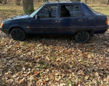 Синий ЗАЗ 1103 Славута, объемом двигателя 1.2 л и пробегом 165 тыс. км за 650 $, фото 2 на Automoto.ua