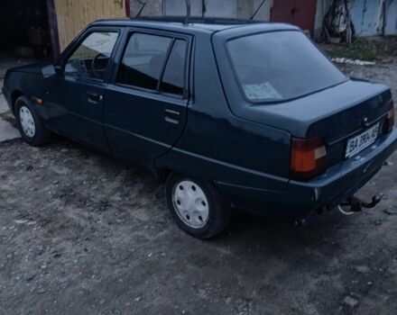 Синий ЗАЗ 1103 Славута, объемом двигателя 1.2 л и пробегом 250 тыс. км за 827 $, фото 2 на Automoto.ua