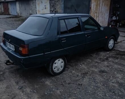 Синий ЗАЗ 1103 Славута, объемом двигателя 1.2 л и пробегом 250 тыс. км за 827 $, фото 3 на Automoto.ua