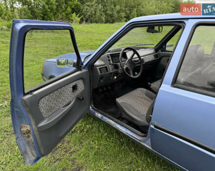 Синий ЗАЗ 1103 Славута, объемом двигателя 1.2 л и пробегом 180 тыс. км за 699 $, фото 9 на Automoto.ua