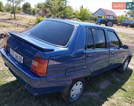 Синій ЗАЗ 1103 Славута, об'ємом двигуна 1.2 л та пробігом 258 тис. км за 901 $, фото 4 на Automoto.ua