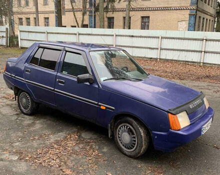 Синий ЗАЗ 1103 Славута, объемом двигателя 1.2 л и пробегом 248 тыс. км за 850 $, фото 2 на Automoto.ua