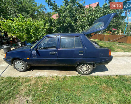 Синий ЗАЗ 1103 Славута, объемом двигателя 1.2 л и пробегом 155 тыс. км за 1000 $, фото 5 на Automoto.ua