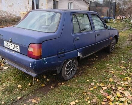 Синій ЗАЗ 1103 Славута, об'ємом двигуна 1.2 л та пробігом 105 тис. км за 450 $, фото 3 на Automoto.ua