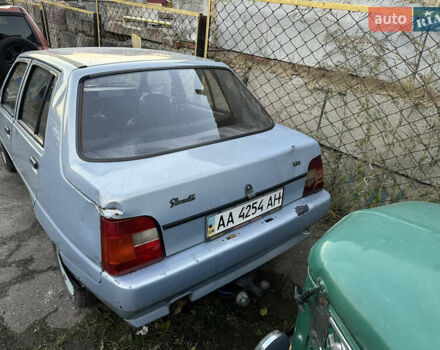 Синий ЗАЗ 1103 Славута, объемом двигателя 0 л и пробегом 150 тыс. км за 750 $, фото 3 на Automoto.ua