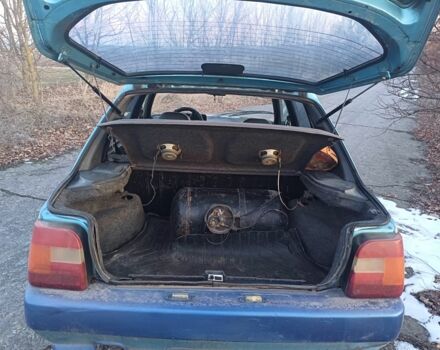 Синий ЗАЗ 1103 Славута, объемом двигателя 1.2 л и пробегом 190 тыс. км за 833 $, фото 1 на Automoto.ua