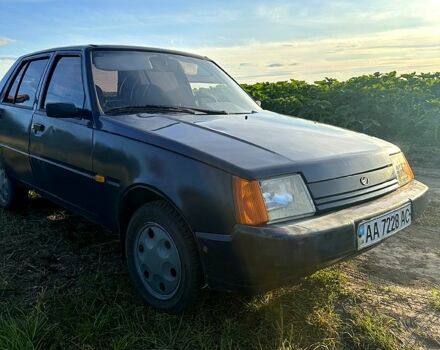 Синий ЗАЗ 1103 Славута, объемом двигателя 1.2 л и пробегом 136 тыс. км за 1480 $, фото 5 на Automoto.ua