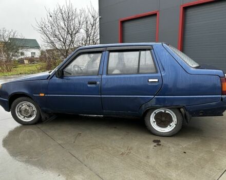 Синий ЗАЗ 1103 Славута, объемом двигателя 1.2 л и пробегом 198 тыс. км за 800 $, фото 7 на Automoto.ua
