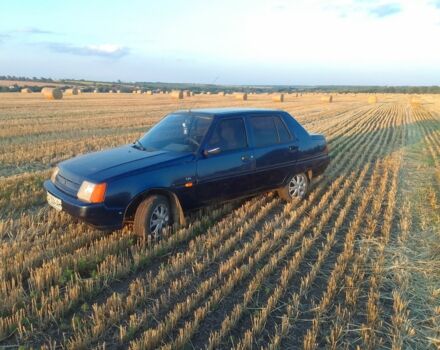 ЗАЗ 1103 Славута 2004 в Кропивницком (Кировограде) на Automoto.ua Синий ЗАЗ 1103 Славута, объемом двигателя 1.2 л и пробегом 80 тыс. км за 900 $, фото 1 на Automoto.ua