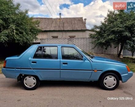 Синий ЗАЗ 1103 Славута, объемом двигателя 1.2 л и пробегом 14 тыс. км за 2290 $, фото 5 на Automoto.ua