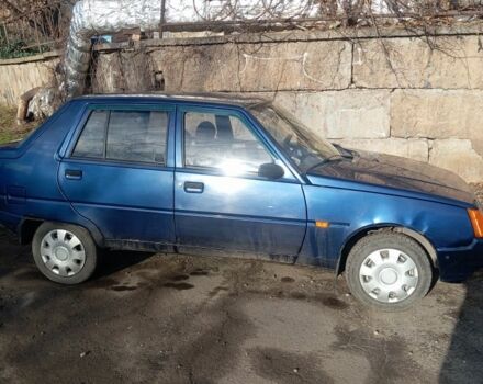 Синій ЗАЗ 1103 Славута, об'ємом двигуна 1 л та пробігом 150 тис. км за 800 $, фото 4 на Automoto.ua