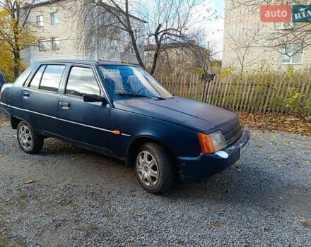 ЗАЗ 1103 Славута 2005 в Славуте на Automoto.ua Синий ЗАЗ 1103 Славута, объемом двигателя 1.2 л и пробегом 176 тыс. км за 650 $, фото 6 на Automoto.ua