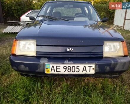 Синий ЗАЗ 1103 Славута, объемом двигателя 1.2 л и пробегом 150 тыс. км за 800 $, фото 3 на Automoto.ua