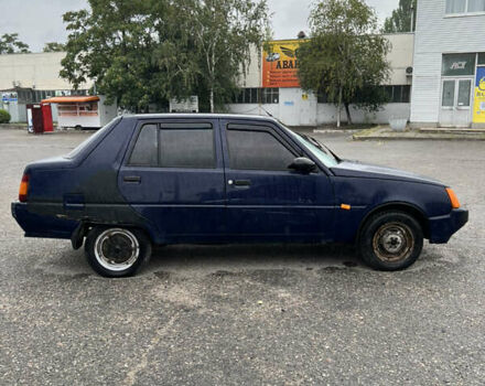 Синий ЗАЗ 1103 Славута, объемом двигателя 1.2 л и пробегом 120 тыс. км за 900 $, фото 6 на Automoto.ua