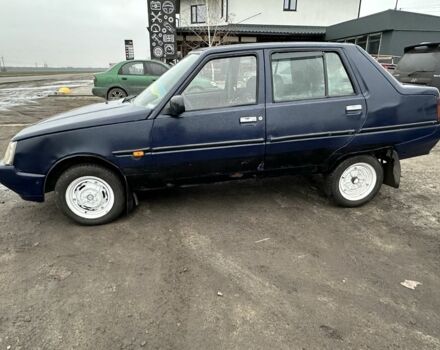 Синий ЗАЗ 1103 Славута, объемом двигателя 1.2 л и пробегом 214 тыс. км за 35000 $, фото 1 на Automoto.ua