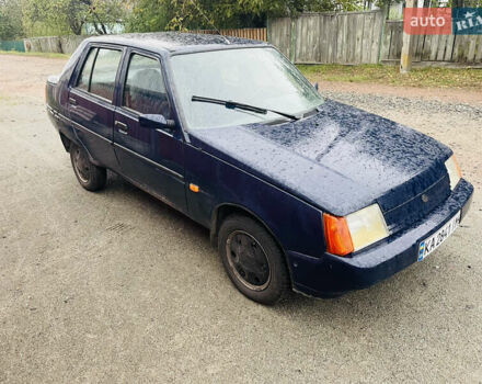 Синий ЗАЗ 1103 Славута, объемом двигателя 1.2 л и пробегом 121 тыс. км за 1150 $, фото 1 на Automoto.ua