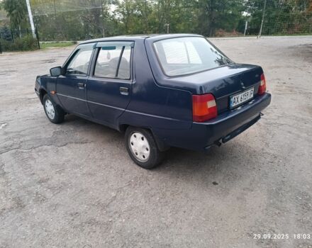 Синий ЗАЗ 1103 Славута, объемом двигателя 1.2 л и пробегом 166 тыс. км за 1100 $, фото 3 на Automoto.ua