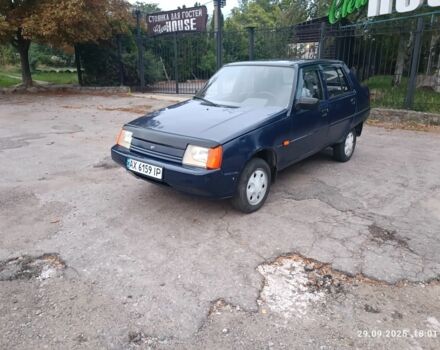 Синий ЗАЗ 1103 Славута, объемом двигателя 1.2 л и пробегом 166 тыс. км за 1100 $, фото 1 на Automoto.ua