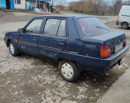 Синий ЗАЗ 1103 Славута, объемом двигателя 1.2 л и пробегом 100 тыс. км за 525 $, фото 3 на Automoto.ua