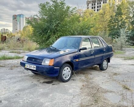 Синий ЗАЗ 1103 Славута, объемом двигателя 1.2 л и пробегом 206 тыс. км за 850 $, фото 1 на Automoto.ua