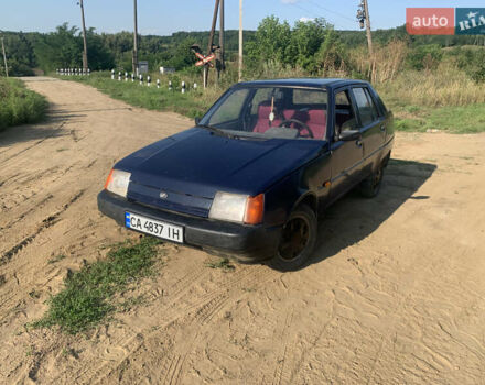 Синий ЗАЗ 1103 Славута, объемом двигателя 1.2 л и пробегом 186 тыс. км за 1250 $, фото 3 на Automoto.ua