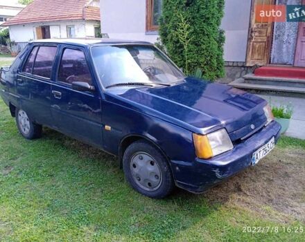 Синий ЗАЗ 1103 Славута, объемом двигателя 1.2 л и пробегом 183 тыс. км за 1050 $, фото 2 на Automoto.ua