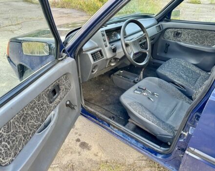 Синий ЗАЗ 1103 Славута, объемом двигателя 1.2 л и пробегом 206 тыс. км за 850 $, фото 7 на Automoto.ua