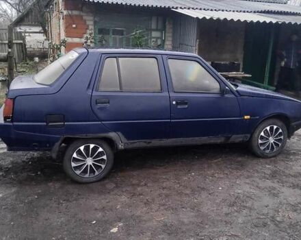 Синий ЗАЗ 1103 Славута, объемом двигателя 1.2 л и пробегом 100 тыс. км за 450 $, фото 2 на Automoto.ua