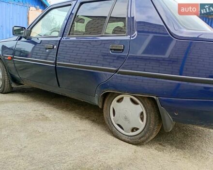 ЗАЗ 1103 Славута 2008 в Новоархангельске на Automoto.ua Синий ЗАЗ 1103 Славута, объемом двигателя 1.3 л и пробегом 57 тыс. км за 1899 $, фото 8 на Automoto.ua