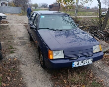 Синий ЗАЗ 1103 Славута, объемом двигателя 1.2 л и пробегом 190 тыс. км за 1100 $, фото 1 на Automoto.ua