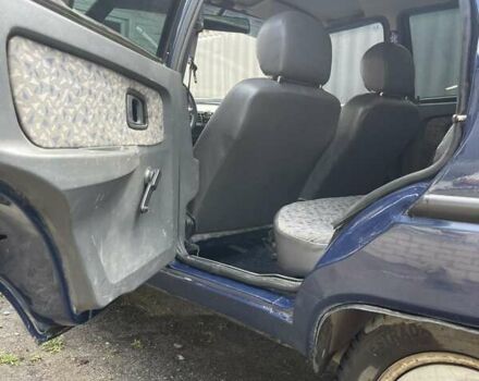 Синій ЗАЗ 1103 Славута, об'ємом двигуна 1.2 л та пробігом 149 тис. км за 1300 $, фото 5 на Automoto.ua