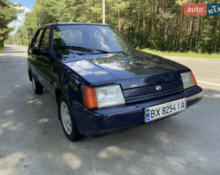 Синий ЗАЗ 1103 Славута, объемом двигателя 1.3 л и пробегом 9 тыс. км за 2550 $, фото 2 на Automoto.ua