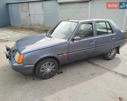 Синий ЗАЗ 1103 Славута, объемом двигателя 1.3 л и пробегом 49 тыс. км за 2500 $, фото 4 на Automoto.ua