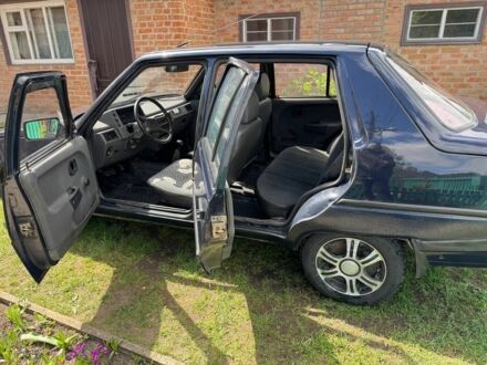 ЗАЗ 1103 Славута 2000 у Полтаві на Automoto.ua Синій ЗАЗ 1103 Славута, об'ємом двигуна 0 л та пробігом 104 тис. км за 966 $, фото 1 на Automoto.ua