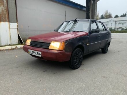 Синий ЗАЗ 1103 Славута, объемом двигателя 1.2 л и пробегом 200 тыс. км за 668 $, фото 1 на Automoto.ua