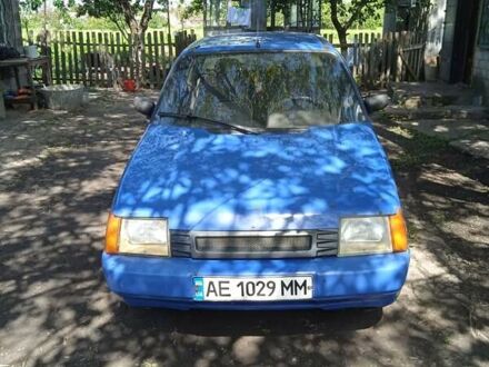 ЗАЗ 1103 Славута 2000 в Днепре (Днепропетровске) на Automoto.ua Синий ЗАЗ 1103 Славута, объемом двигателя 1.2 л и пробегом 192 тыс. км за 960 $, фото 1 на Automoto.ua