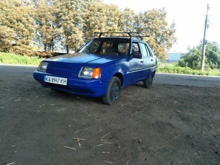 ЗАЗ 1103 Славута 2002 у Броварах на Automoto.ua Синий ЗАЗ 1103 Славута, об'ємом двигуна 1.2 л та пробігом 177 тис. км за 1500 $, фото 1 на Automoto.ua
