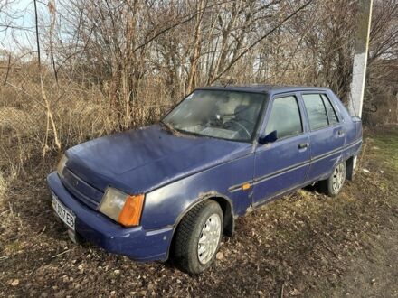 ЗАЗ 1103 Славута 2003 у Новомосковске на Automoto.ua Синій ЗАЗ 1103 Славута, об'ємом двигуна 1.2 л та пробігом 70 тис. км за 500 $, фото 1 на Automoto.ua