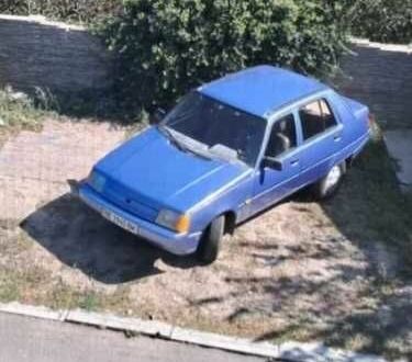 Синий ЗАЗ 1103 Славута, объемом двигателя 0 л и пробегом 107 тыс. км за 1046 $, фото 1 на Automoto.ua